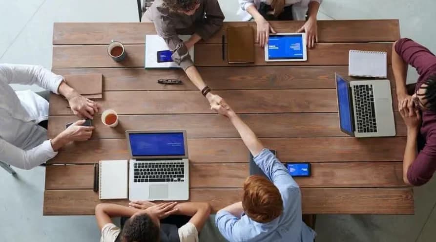 How Long Does Legal Document Translation Take in UAE?